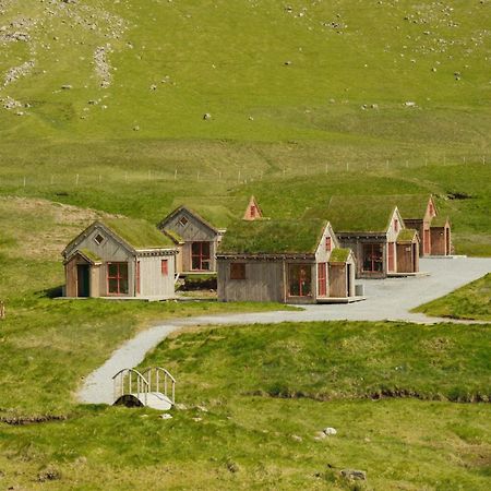 Mulafossur Cottages By Famous Waterfall In Gasadalur Экстерьер фото